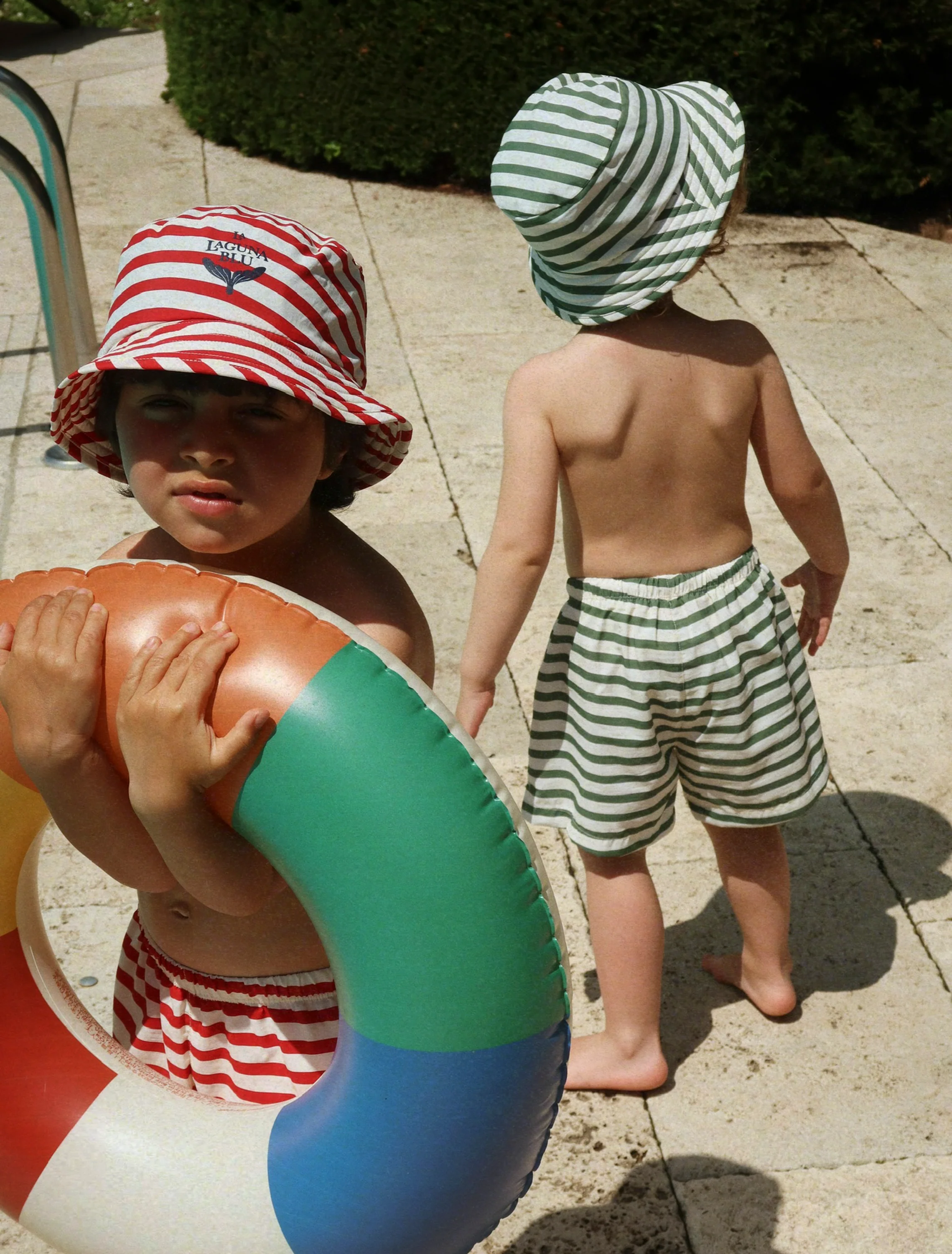 Asnou Bucket Hat in Stripe Verti - Image 3