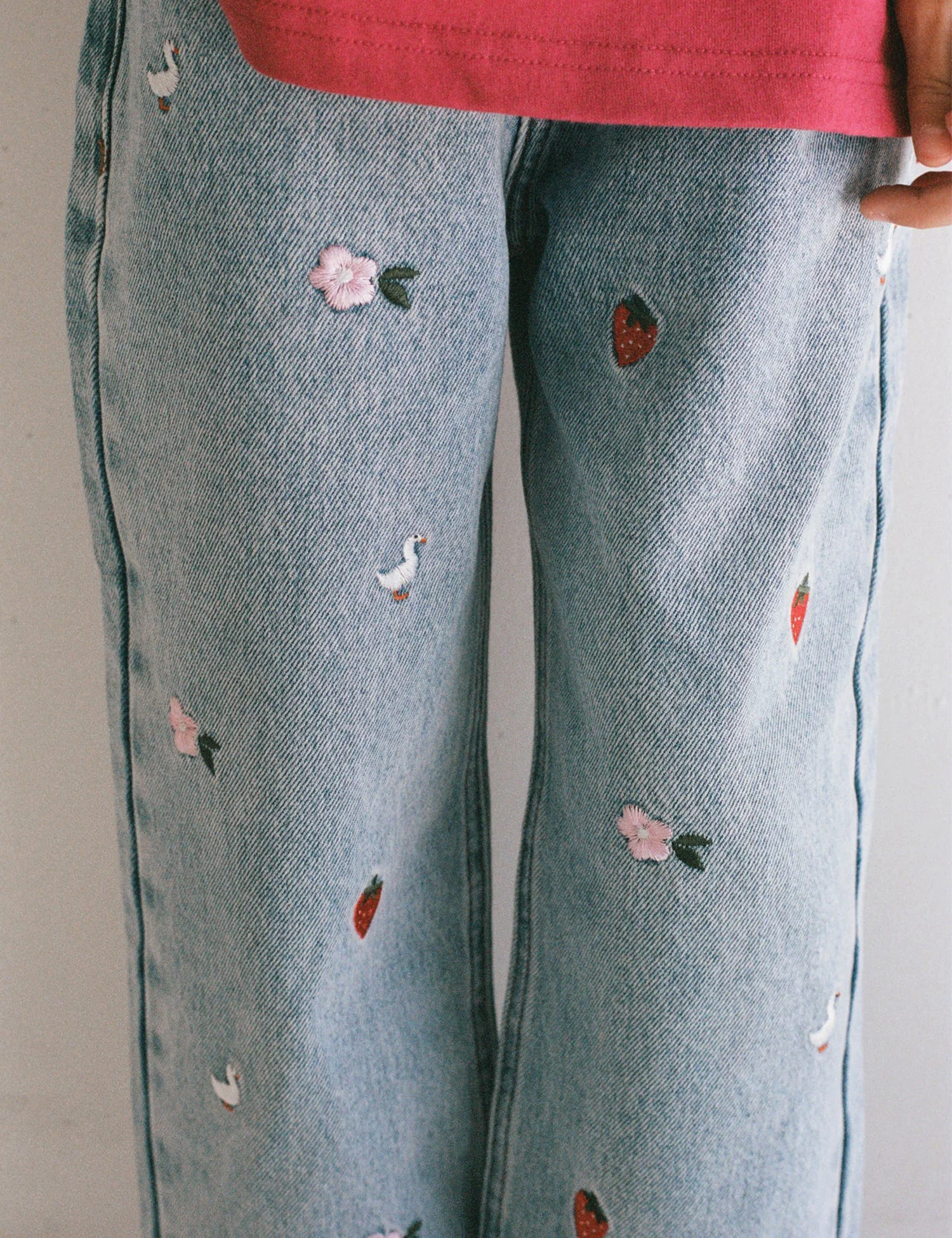 Blair Jeans in Cottage Embroidery - Image 5