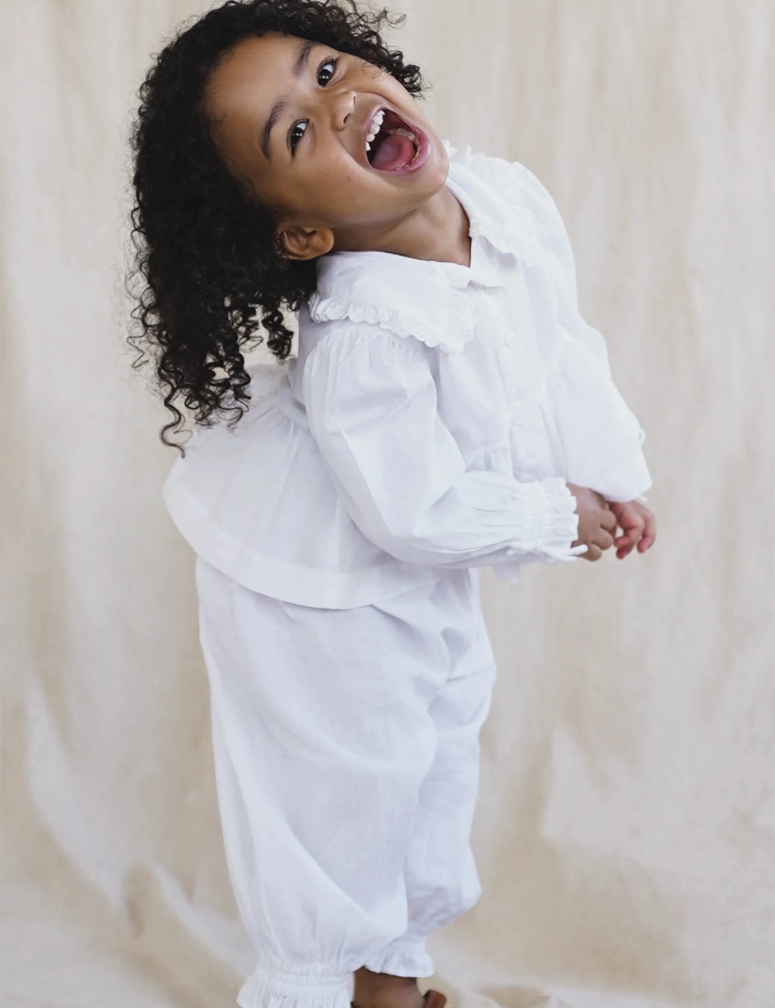 Jeanie Set in Ivory - Image 3