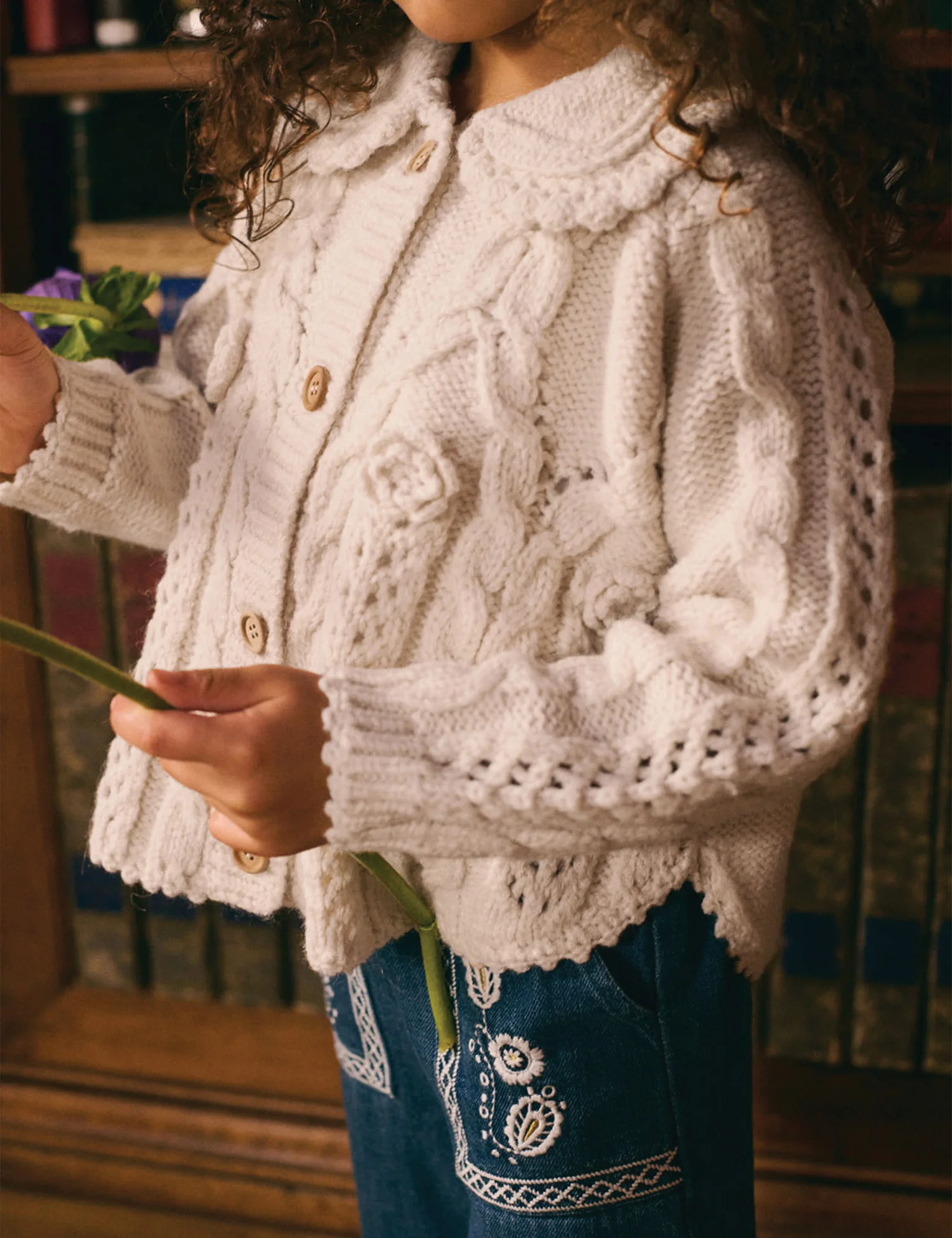 Khellana Cape in Cream - Image 4
