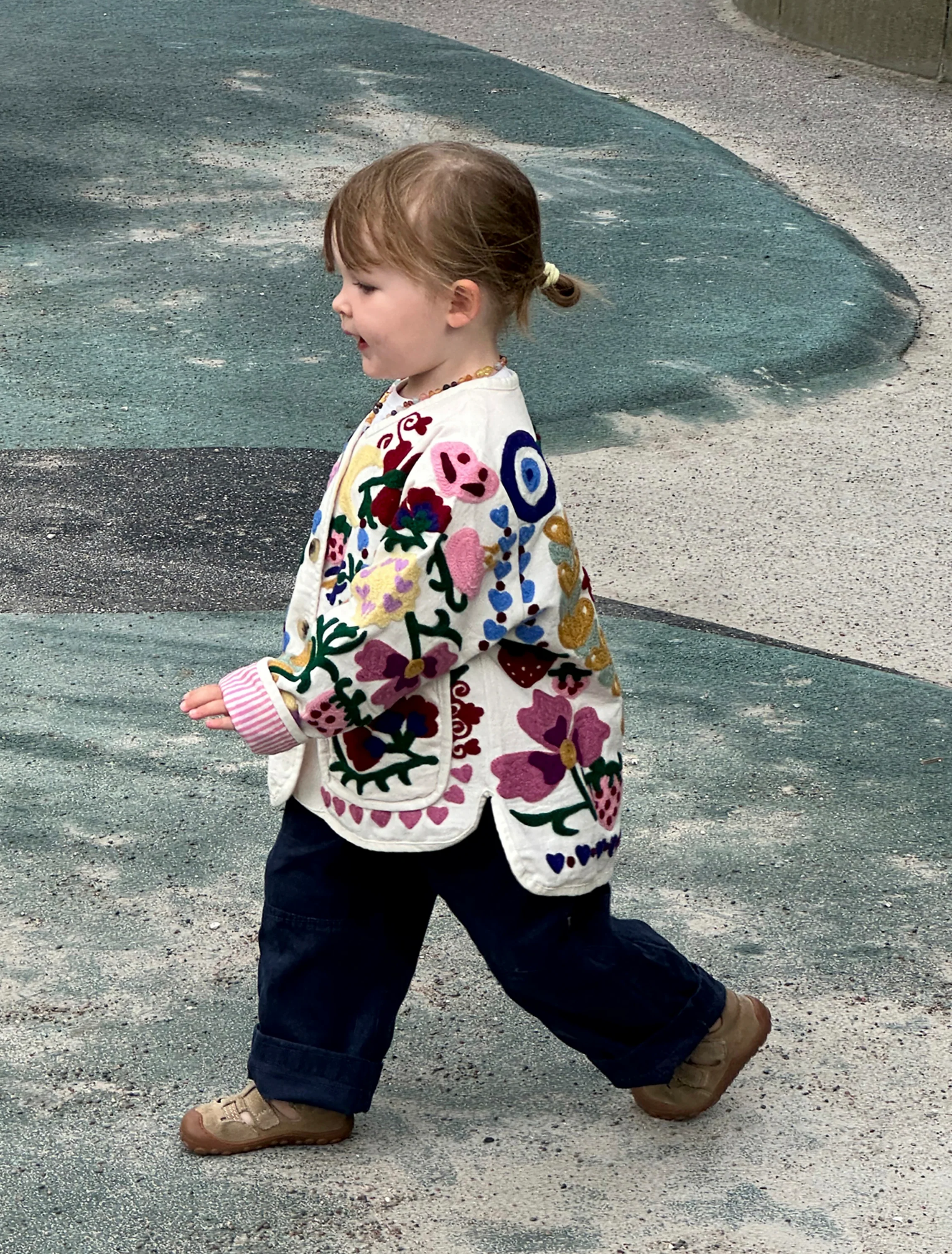 Maggie Mini Jacket in White Rose - Image 4