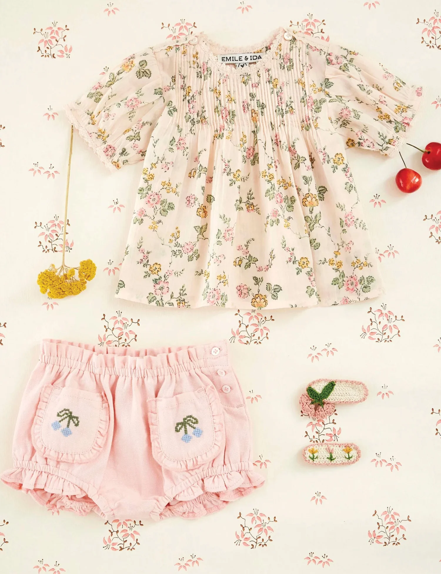Printed Blouse in Rosier - Image 2