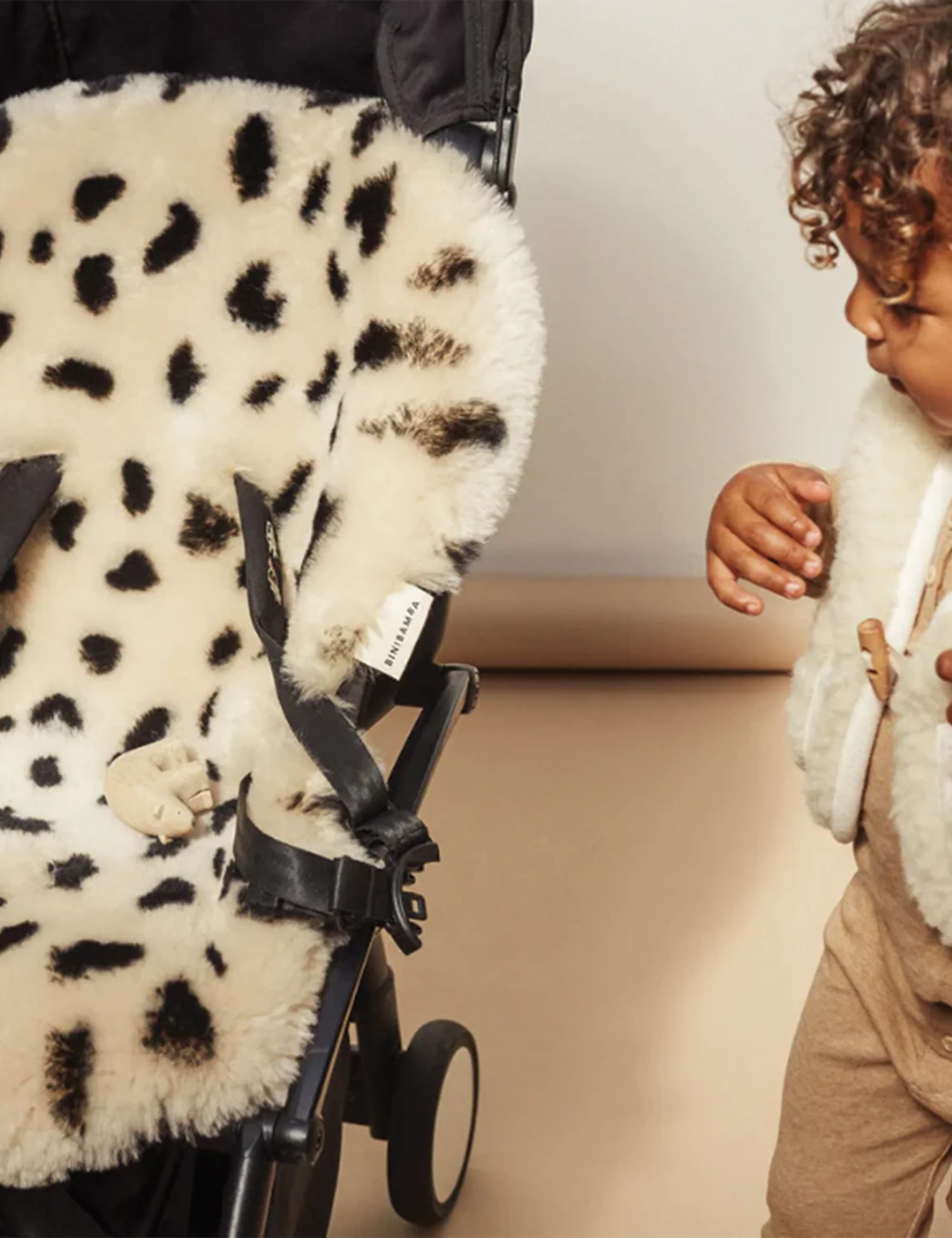 Sheepskin Snuggler in Leopard Peanut - Image 3
