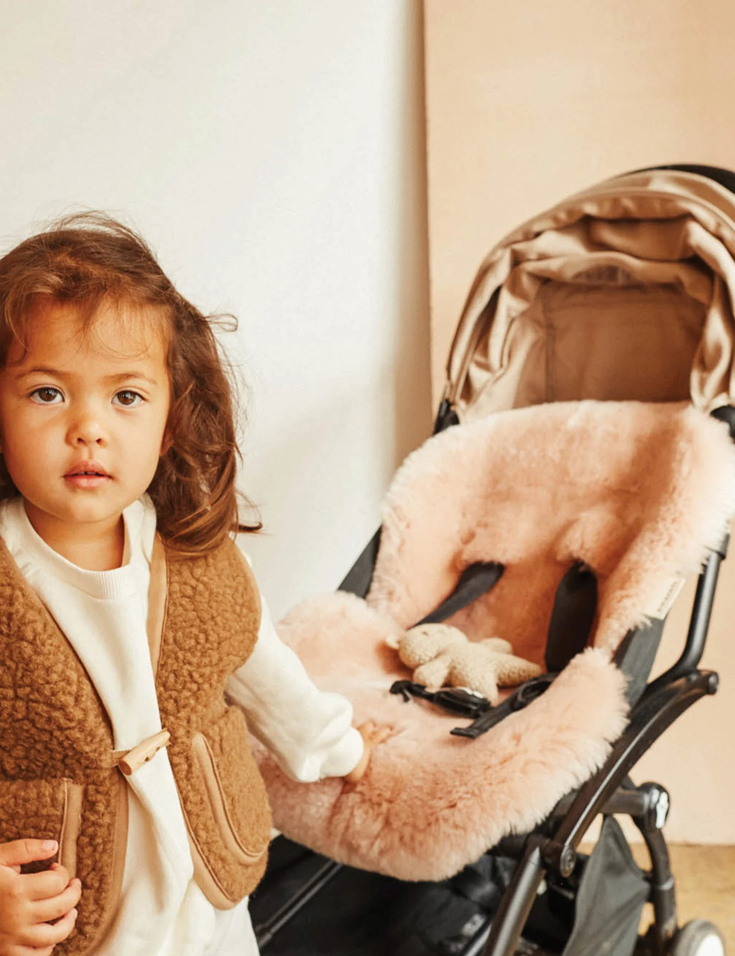 Sheepskin Snuggler in Rose - Image 3