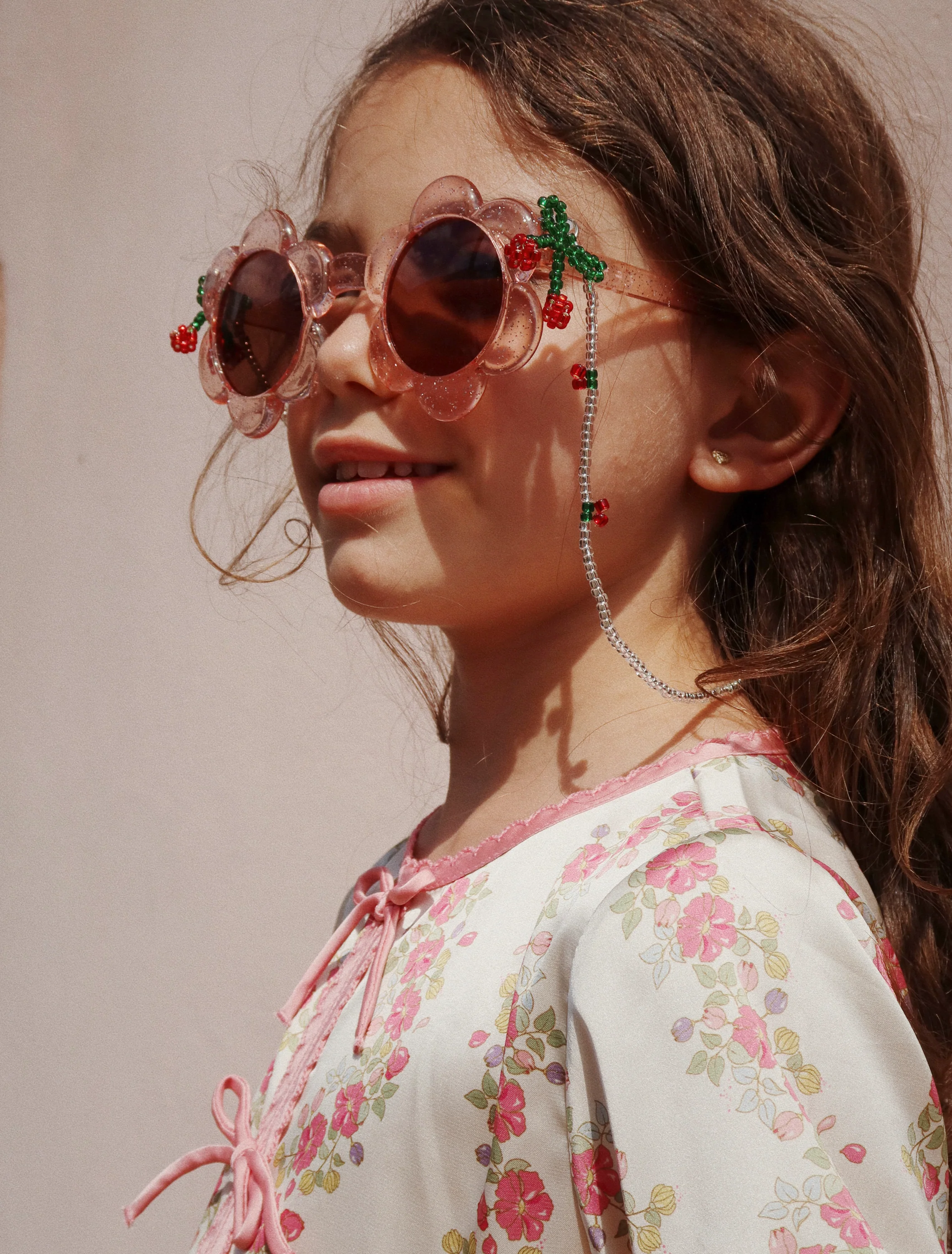 Sunglasses Bead Chain Cherry in Multi - Image 4