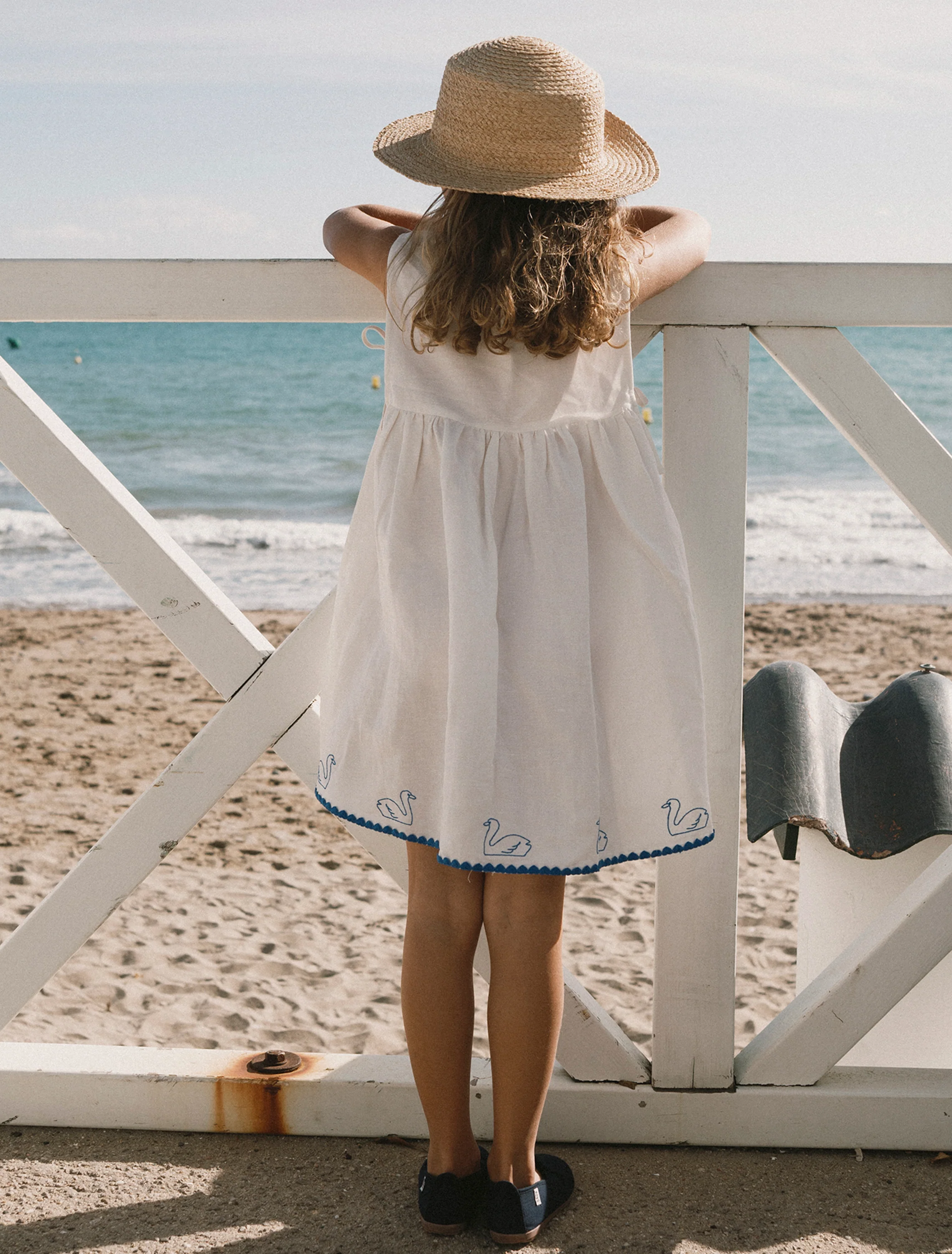 Swans Bows Dress in Off-White - Image 3