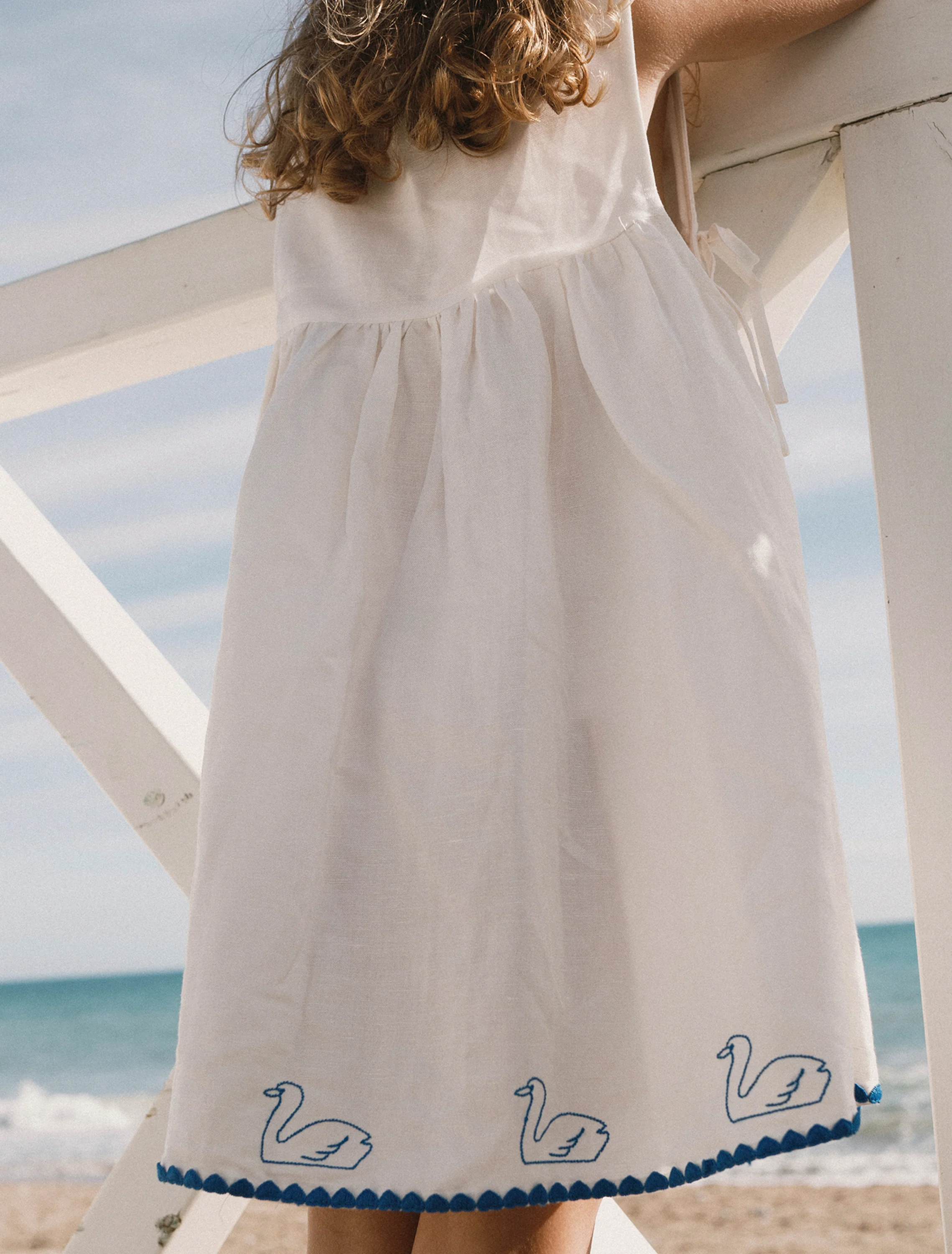 Swans Bows Dress in Off-White - Image 4