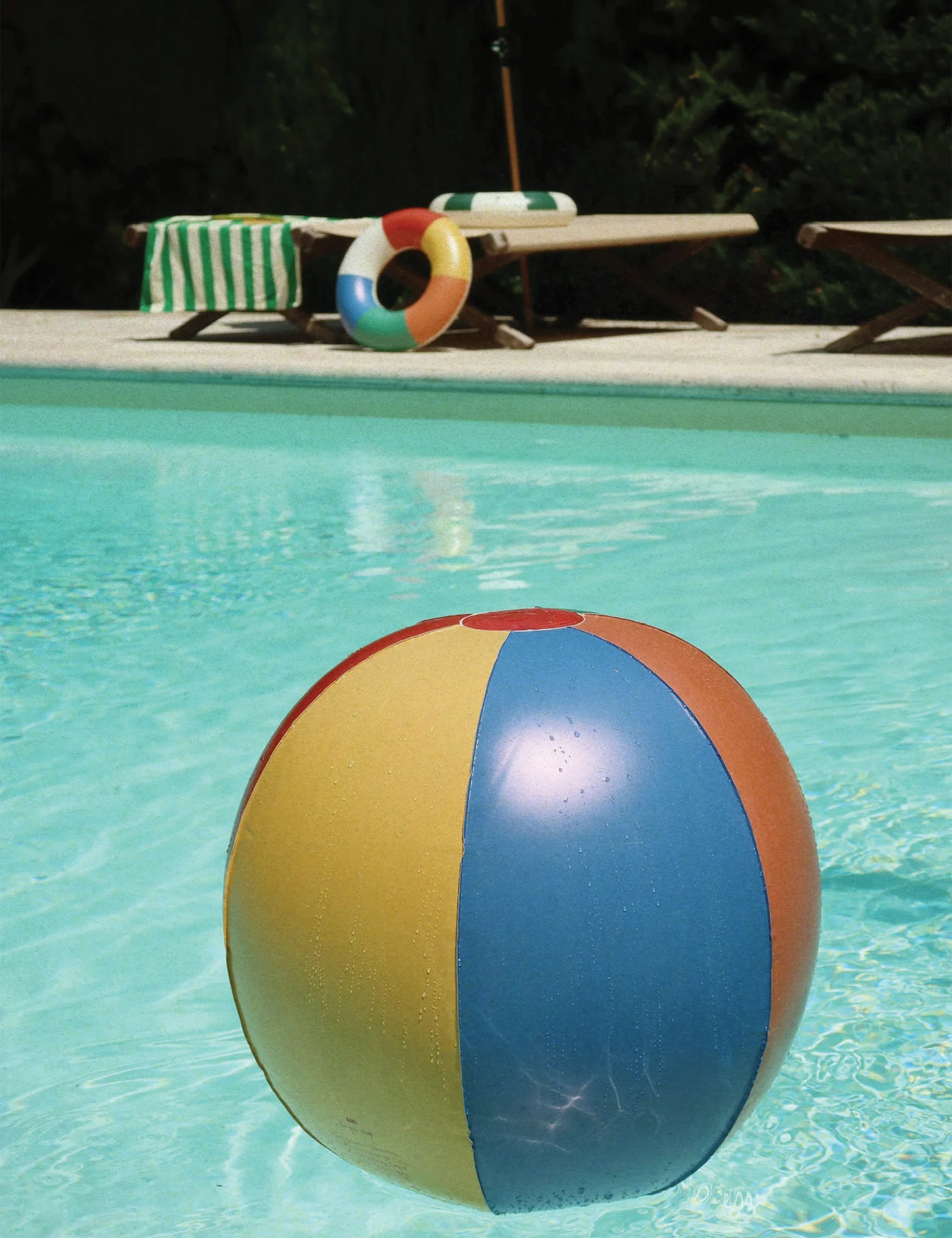 Swim Ring + Beach Ball in Multi - Image 6