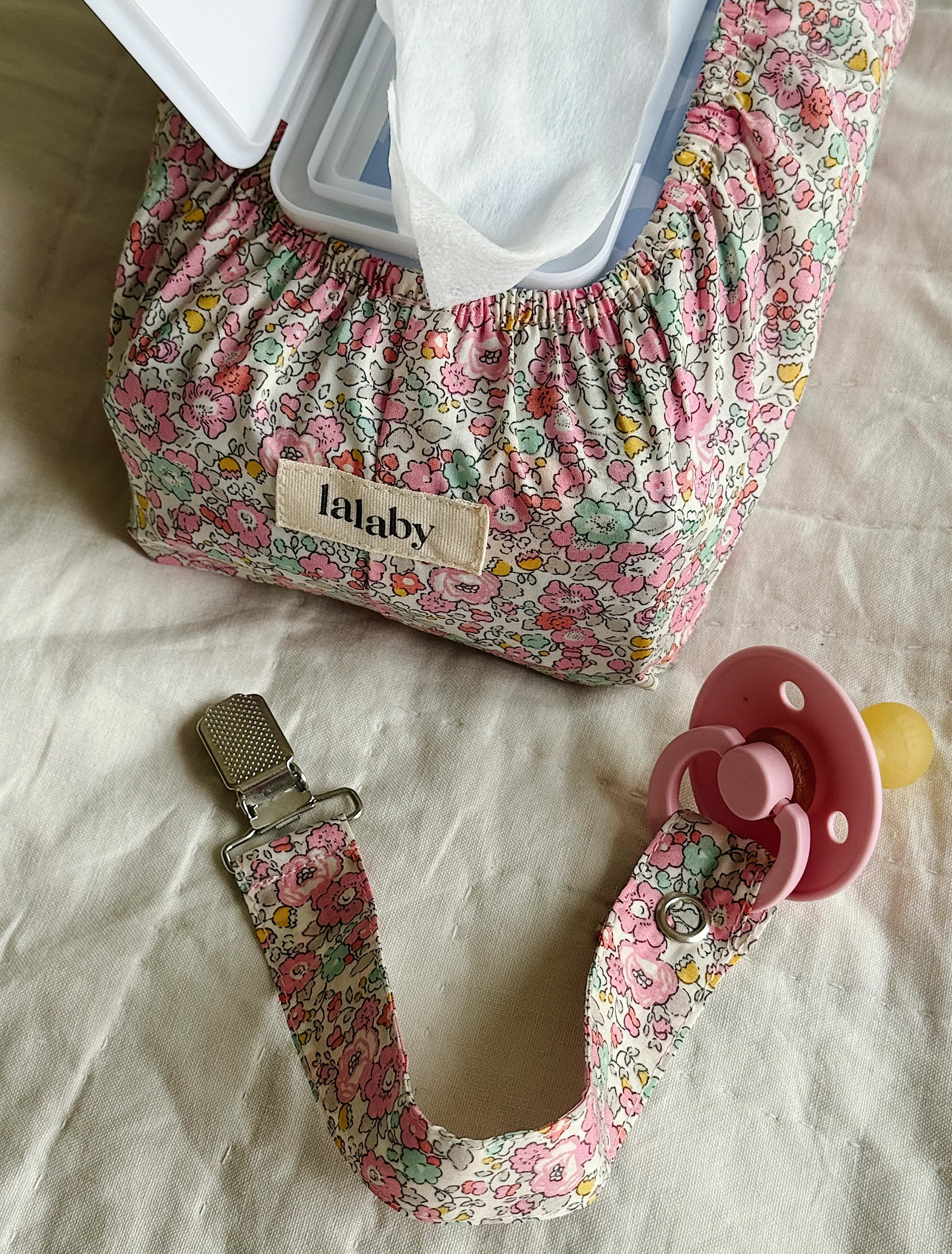 Wet Wipe Cover in Pink Betsy - Image 2